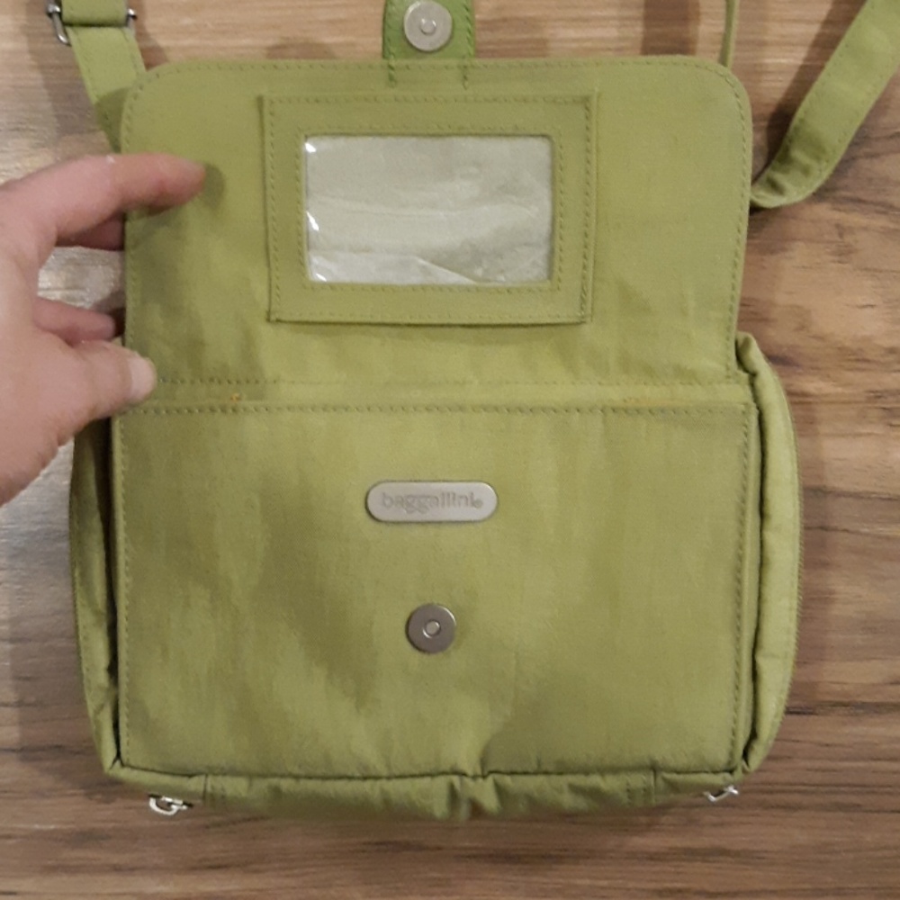 Baggallini Multi Functional Crossbody Travel Bag. - image 2